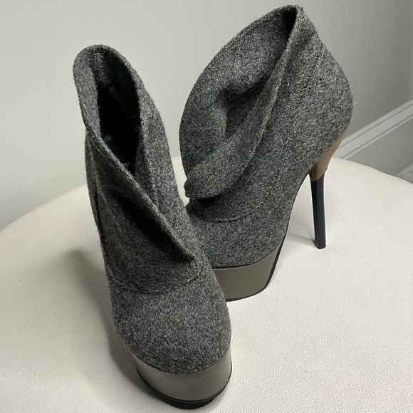 Carvela Shoes - CARVELA Kurt Geiger Grey Flannel Platform Booties
